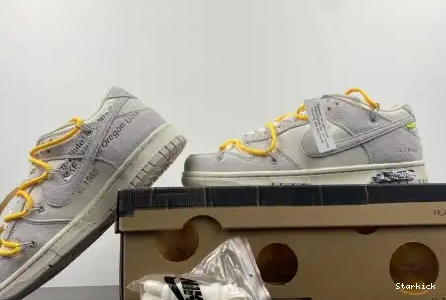 DJ0950-109 O-W Low Nike 39 Dunk Lot 0524